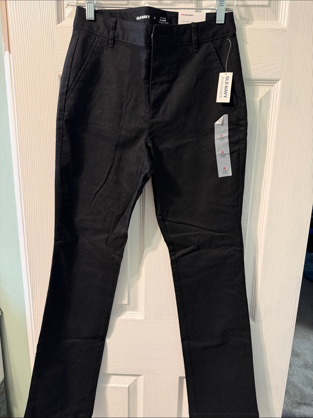 Old Navy Women’s Black Straight-Fit Pants